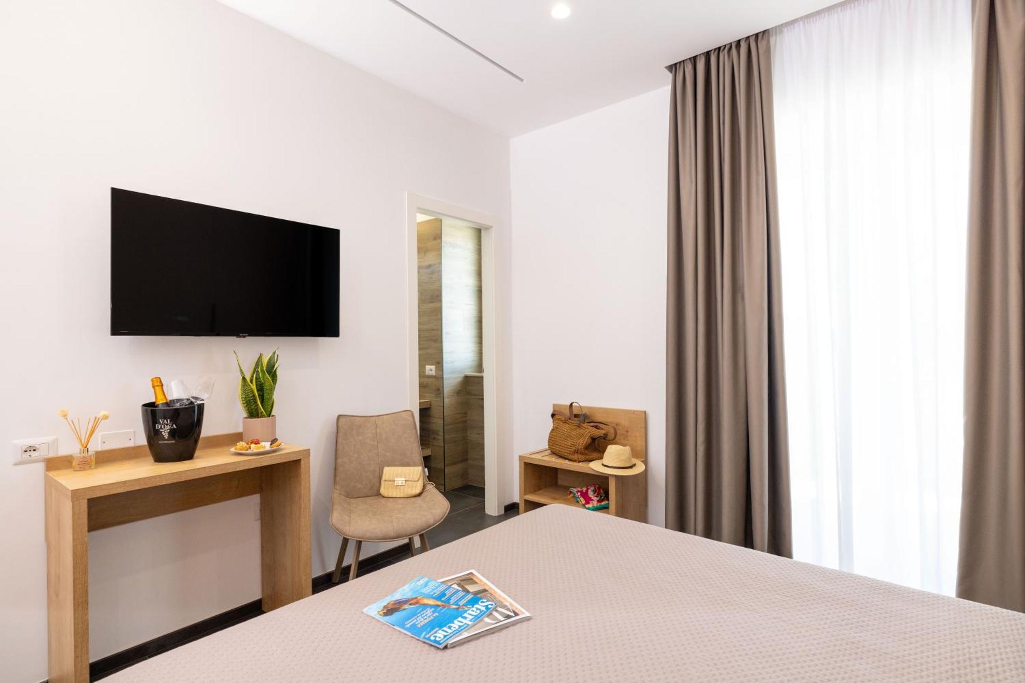 Dimora Del Centro Bed & Breakfast เวียสเต ภายนอก รูปภาพ