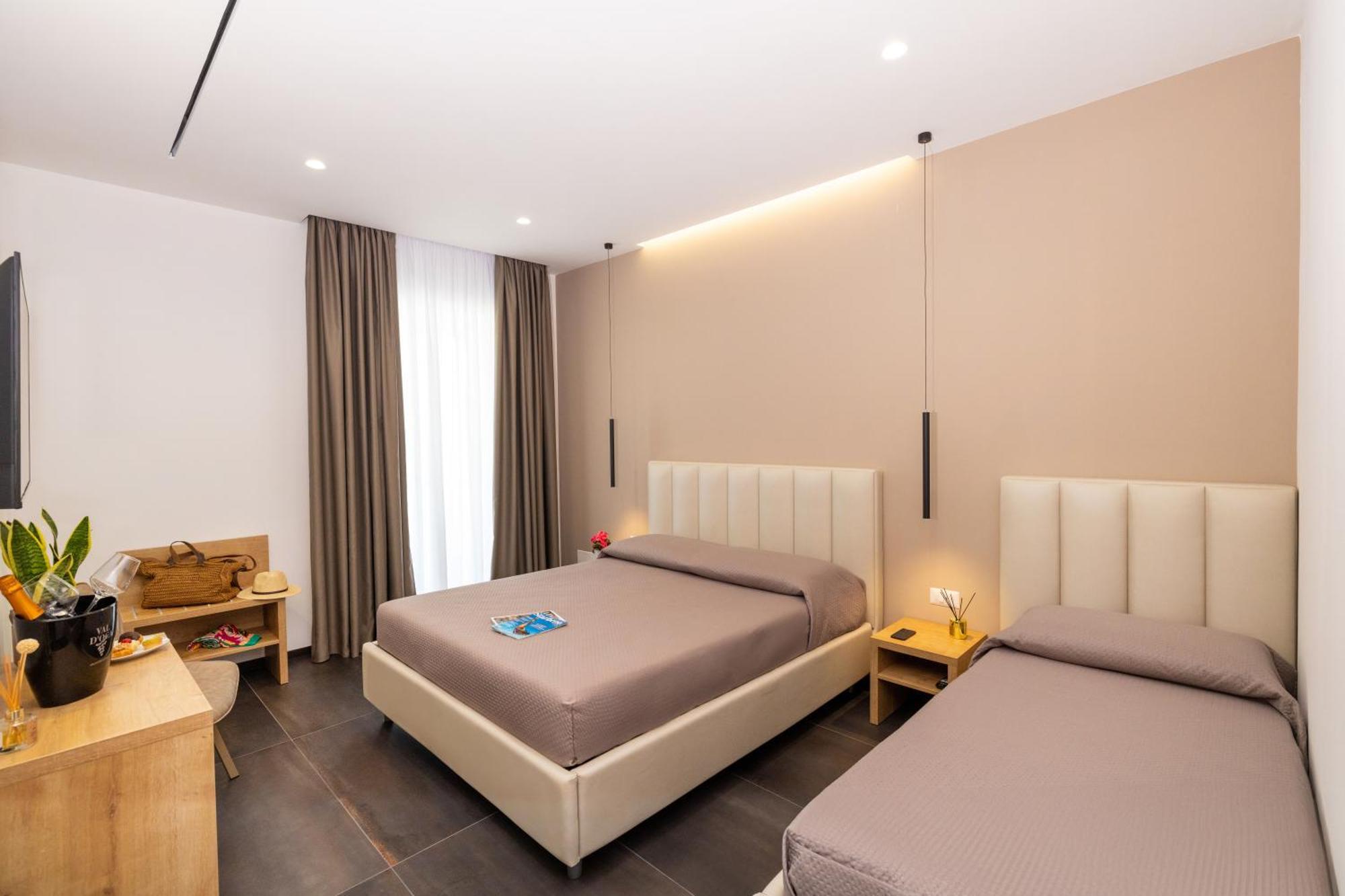 Dimora Del Centro Bed & Breakfast เวียสเต ภายนอก รูปภาพ